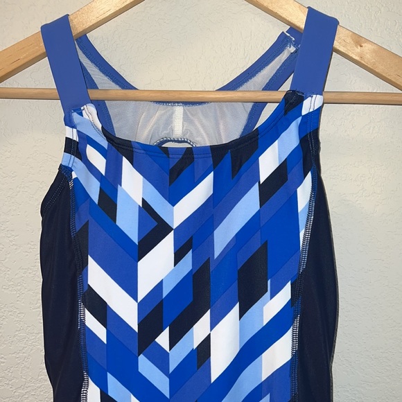 Champion One-Piece Swimsuit -NWT - Picture 2 of 6